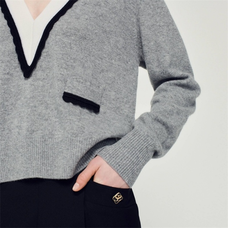 Sandro Sweater with contrasting deep V-neck Mocked Grey | SN-SDO64622