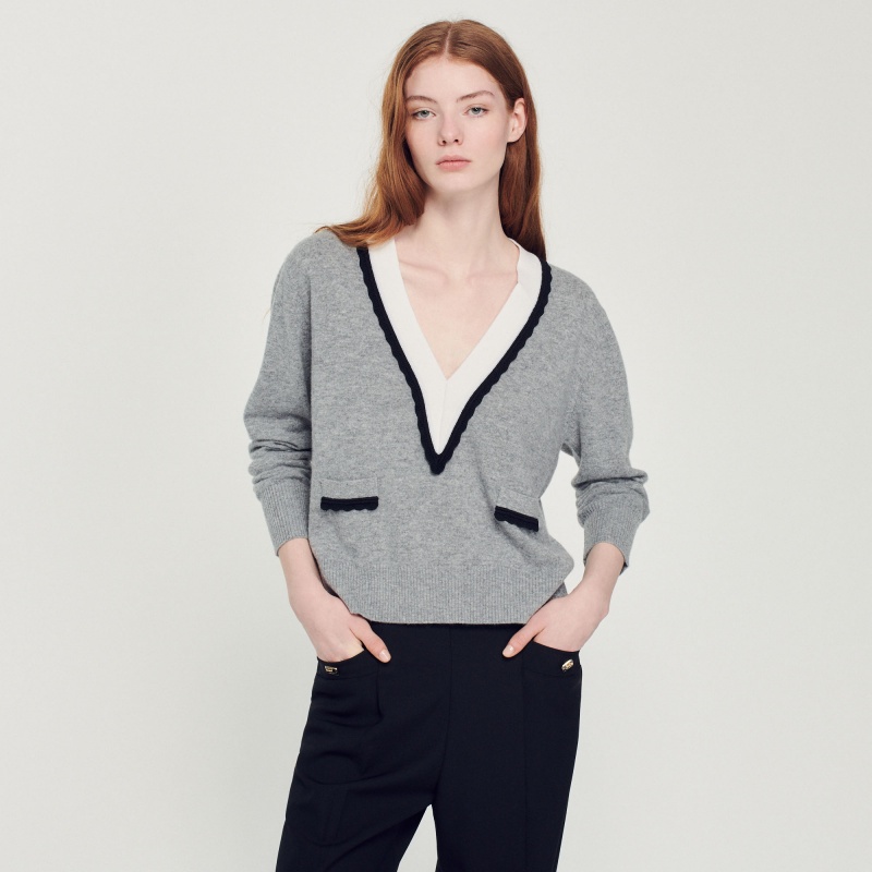 Sandro Sweater with contrasting deep V-neck Mocked Grey | SN-SDO64622